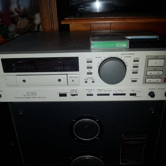 PANASONIC SV-3700 DAT - Picture 1 of 5
